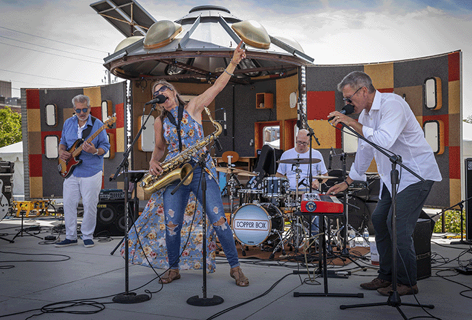 Levitt AMP: Copper Box